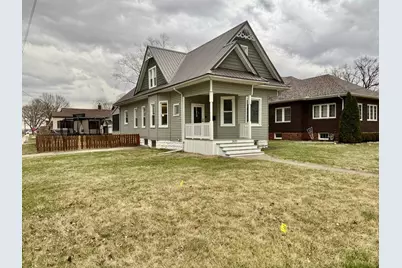 2633 6th Street, Peru, IL 61354 - Photo 1