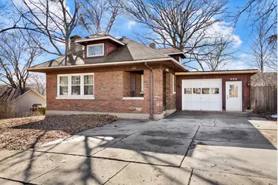 609 S 5th Avenue, Saint Charles, IL 60174 - Photo 1