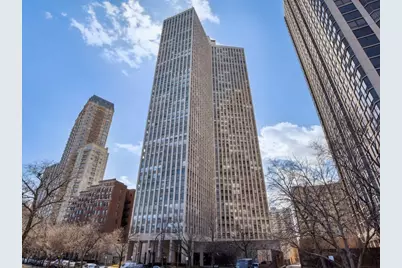 2626 N Lakeview Avenue #211, Chicago, IL 60614 - Photo 1