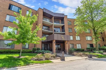 263 S Clubhouse Drive #426, Palatine, IL 60074 - Photo 1