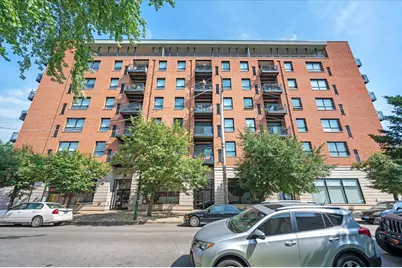974 W 35th Place #411, Chicago, IL 60609 - Photo 1
