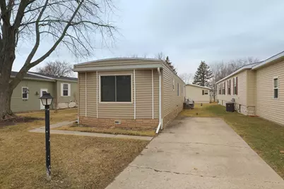 240 Fox Lane, Belvidere, IL 61008 - Photo 1