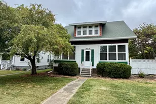 221 W Peru St, Princeton, IL 61356 - Photo 1