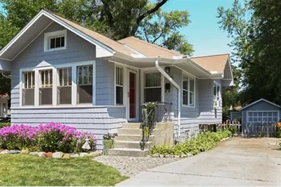 302 E Oak Street, Villa Park, IL 60181 - Photo 1