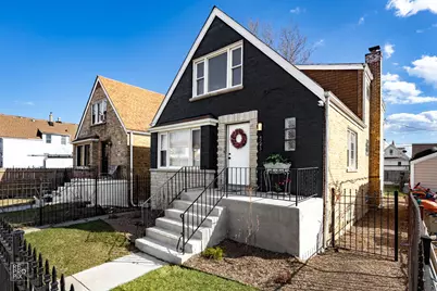 4243 W Haddon Avenue, Chicago, IL 60651 - Photo 1