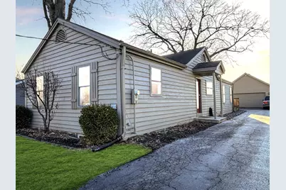 32 Oak Lane Drive, Lake Villa, IL 60046 - Photo 1