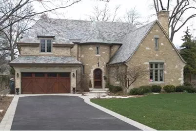 2604 Blackhawk Road, Wilmette, IL 60091 - Photo 1