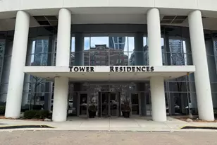 1235 S Prairie Ave, Chicago, IL 60605 - Photo 1