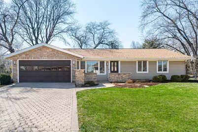 814 Stamford Court, Schaumburg, IL 60193 - Photo 1