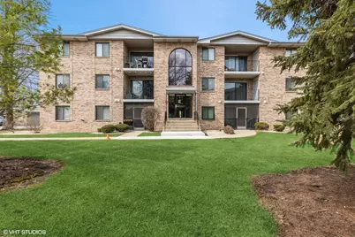 13308 W Circle Drive Parkway #107, Crestwood, IL 60418 - Photo 1