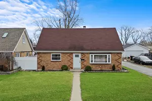 10937 Moody Ave, Chicago Ridge, IL 60415 - Photo 1