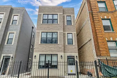 4024 S Calumet Avenue #3, Chicago, IL 60653 - Photo 1