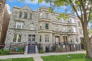 4337 S Prairie Ave, Chicago, IL 60653 - Photo 1