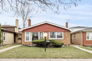 8630 S Indiana Ave, Chicago, IL 60619 - Photo 1