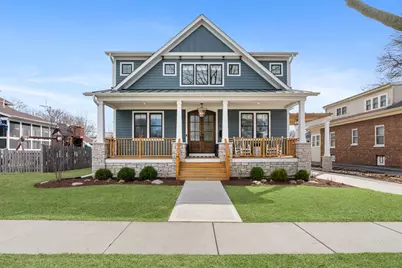 411 N Pine Avenue, Arlington Heights, IL 60004 - Photo 1