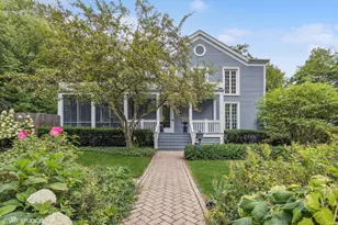 437 N Green Bay Rd, Lake Forest, IL 60045 - Photo 1