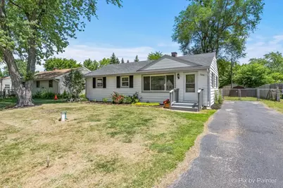 109 Delaware Street, Crystal Lake, IL 60014 - Photo 1