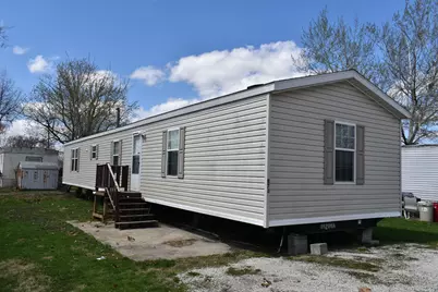 475 E Jefferson Street #8, El Paso, IL 61738 - Photo 1