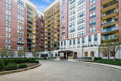 55 W Delaware Place #720, Chicago, IL 60610 - Photo 1