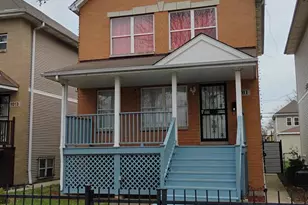 1011 N Keeler Ave, Chicago, IL 60651 - Photo 1