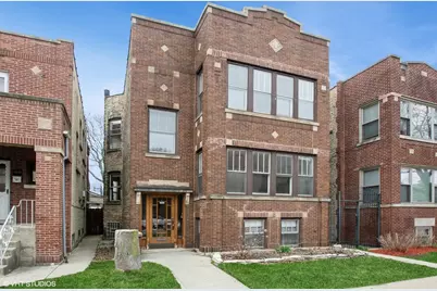 3842 N Mozart Street, Chicago, IL 60618 - Photo 1