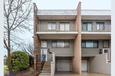 9235 W Ballard Road #101, Des Plaines, IL 60016 - Photo 1