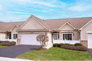 2328 Ashbrook Ln, Grayslake, IL 60030 - Photo 1