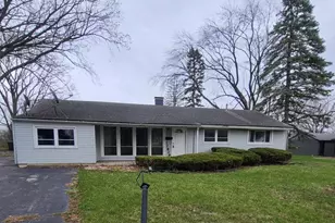 17829 Baker Ct, Country Club Hills, IL 60478 - Photo 1