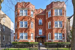 1462 W Warner Ave, Chicago, IL 60613 - Photo 1