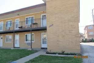 5430 S Massasoit Ave, Chicago, IL 60638 - Photo 1
