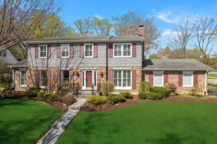 190 Lowell Ave, Glen Ellyn, IL 60137 - Photo 1