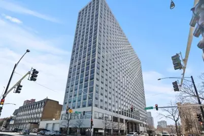 4343 N Clarendon Avenue #1618, Chicago, IL 60613 - Photo 1