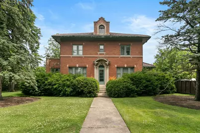 286 N Delaplaine Road, Riverside, IL 60546 - Photo 1