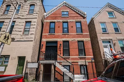 1418 W Blackhawk Street #1RF, Chicago, IL 60642 - Photo 1
