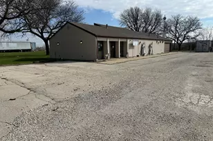 1270 Stanford Dr, Kankakee, IL 60901 - Photo 1