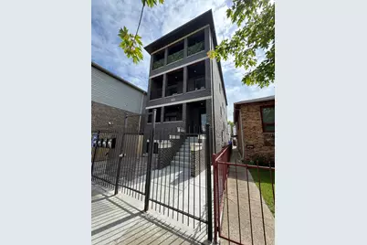 2739 S Shields Avenue #1, Chicago, IL 60616 - Photo 1