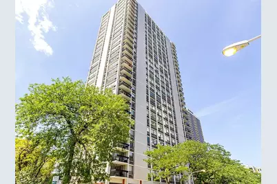 1455 N Sandburg Terrace #1705, Chicago, IL 60610 - Photo 1