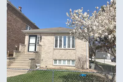 7500 W 58th Place, Summit, IL 60501 - Photo 1