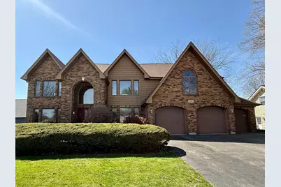 2060 Carolyn Road, Aurora, IL 60506 - Photo 1