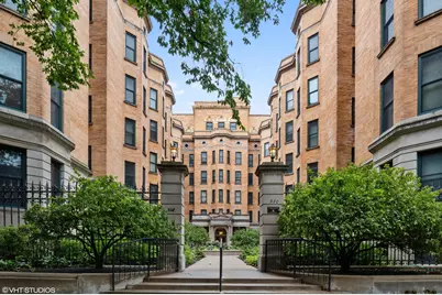 550 W Surf Street #419, Chicago, IL 60657 - Photo 1