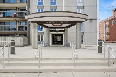1738 Chicago Avenue #402, Evanston, IL 60201 - Photo 1