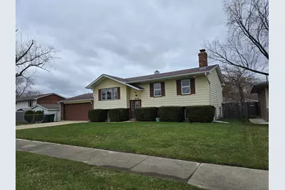 916 Winthrop Court, Zion, IL 60099 - Photo 1
