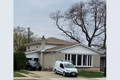 7250 N Crawford Avenue, Lincolnwood, IL 60712 - Photo 1
