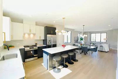 181 Pointe Drive #181, Northbrook, IL 60062 - Photo 1