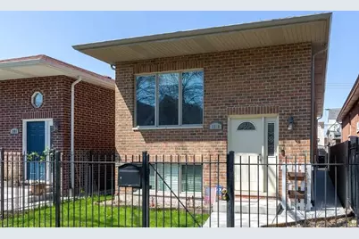 1110 N Christiana Avenue, Chicago, IL 60651 - Photo 1
