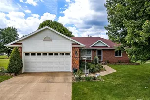 1231 Anthony Ln, Sandwich, IL 60548 - Photo 1