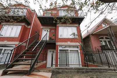 2451 W Polk Street #1, Chicago, IL 60612 - Photo 1