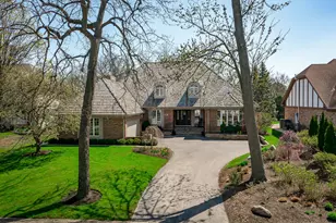 521 N Lincoln St, Hinsdale, IL 60521 - Photo 1