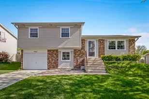 1680 Bicek Dr, Hoffman Estates, IL 60192 - Photo 1