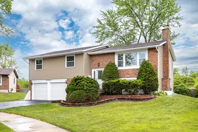 16560 Woodlawn West Avenue, South Holland, IL 60473 - Photo 1